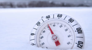 Thermometer in snow